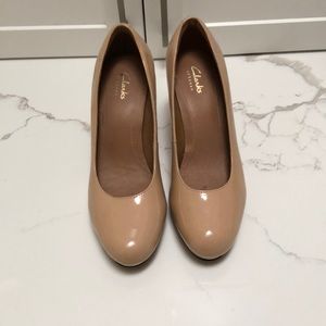 Clarks Artisan Heels